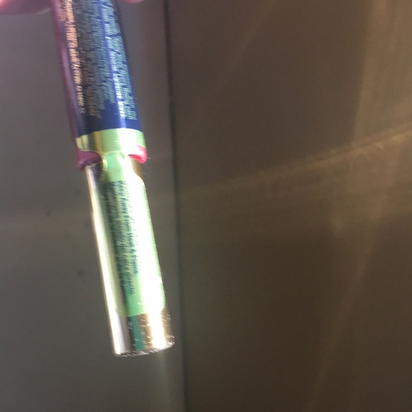 Lipsense - Picture 2 of 2